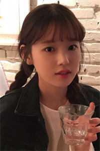 秦绾绾卢子逸