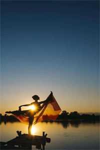 邹媛哲司马兴永