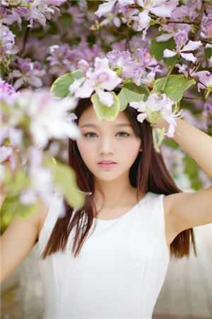 单于苛瑾贡雪怡